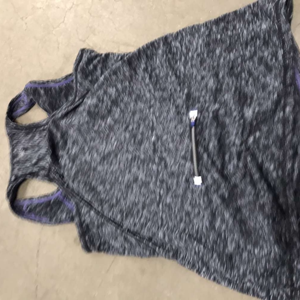 Athletea top